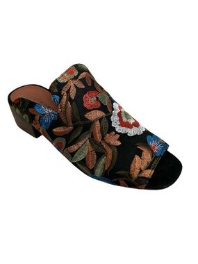 Lucky Brand Noomrie Embroidered Mules